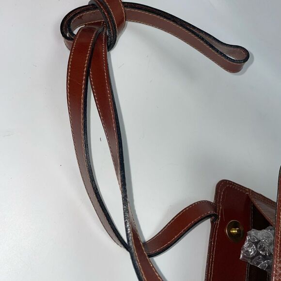 Cristian Leather Shoulder Bag - Picture 8 of 10
